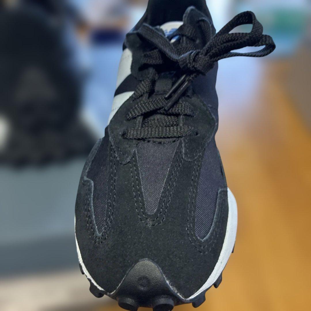 ニューバランス　ＭＳ327ＬＨ1 24.5センチ