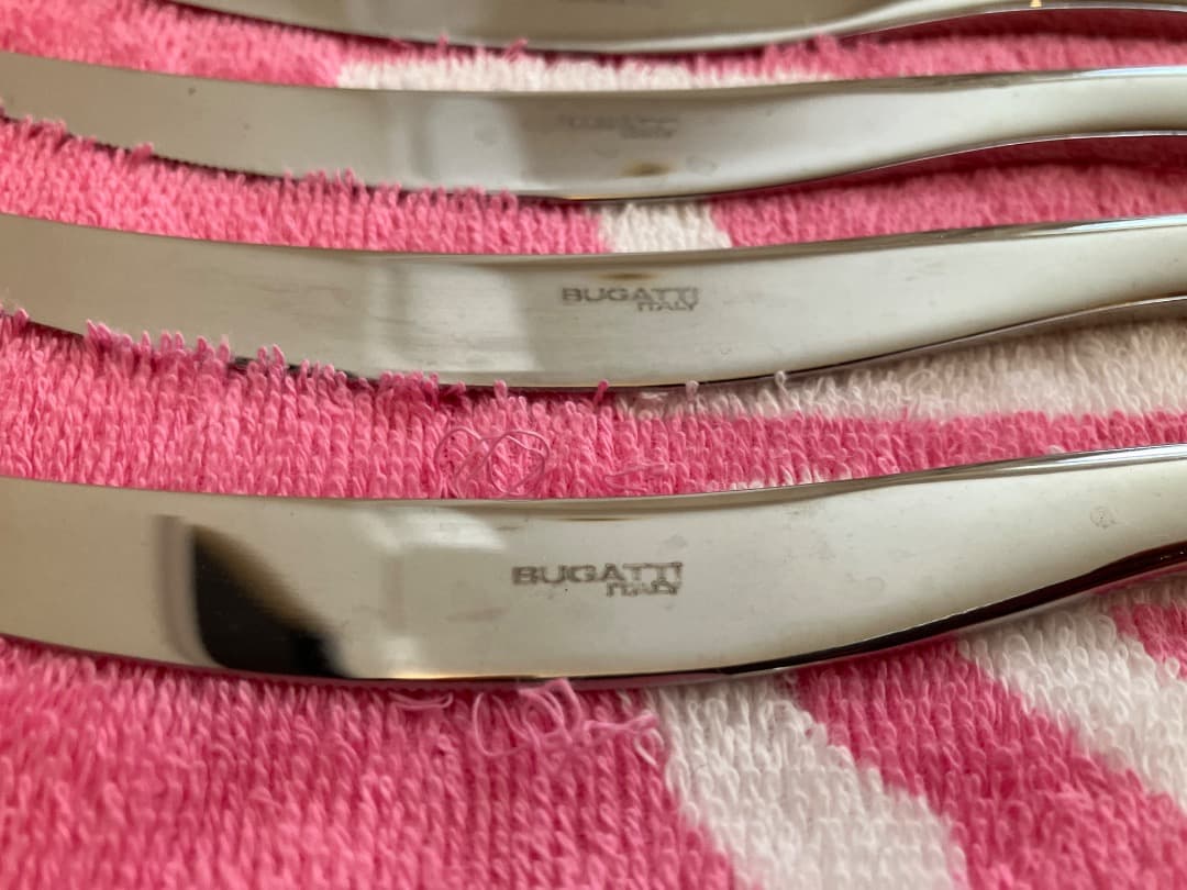 ブガッティカトラリー4本セット