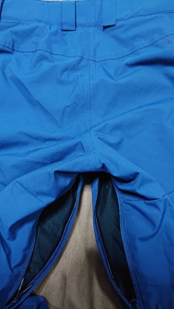 OAKLEY オークリー スノーボードウェア 上下セット 日本サイズ：L