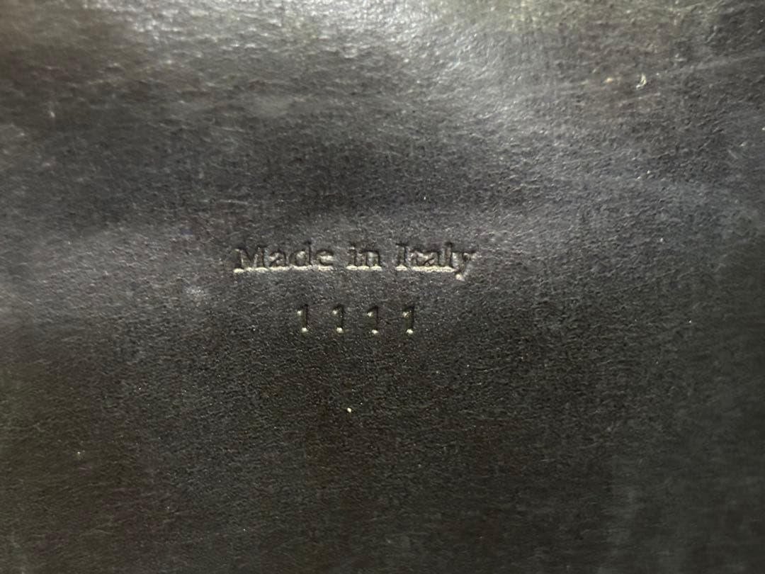 Berluti セコイア カリグラフィ スクリット レザー 長財布 二つ折り