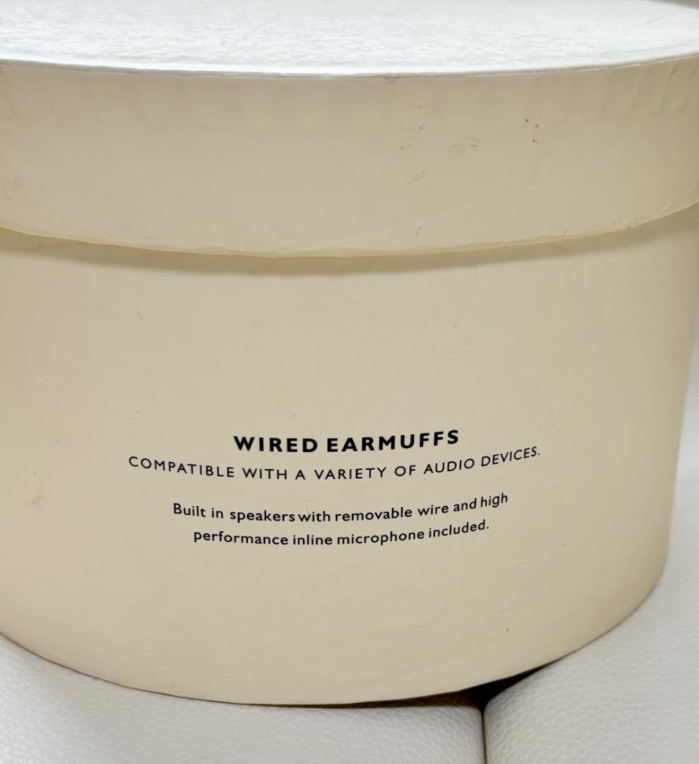 美品　未使用に近い　UGG イヤーマフ　箱付き　チェスナット　耳当て　ベージュ