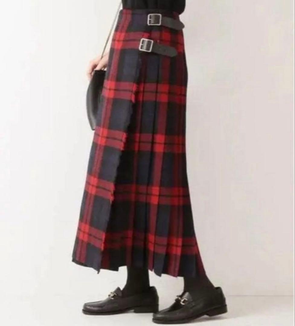 オニールオブダブリン　赤×黒　チェックプリーツスカート