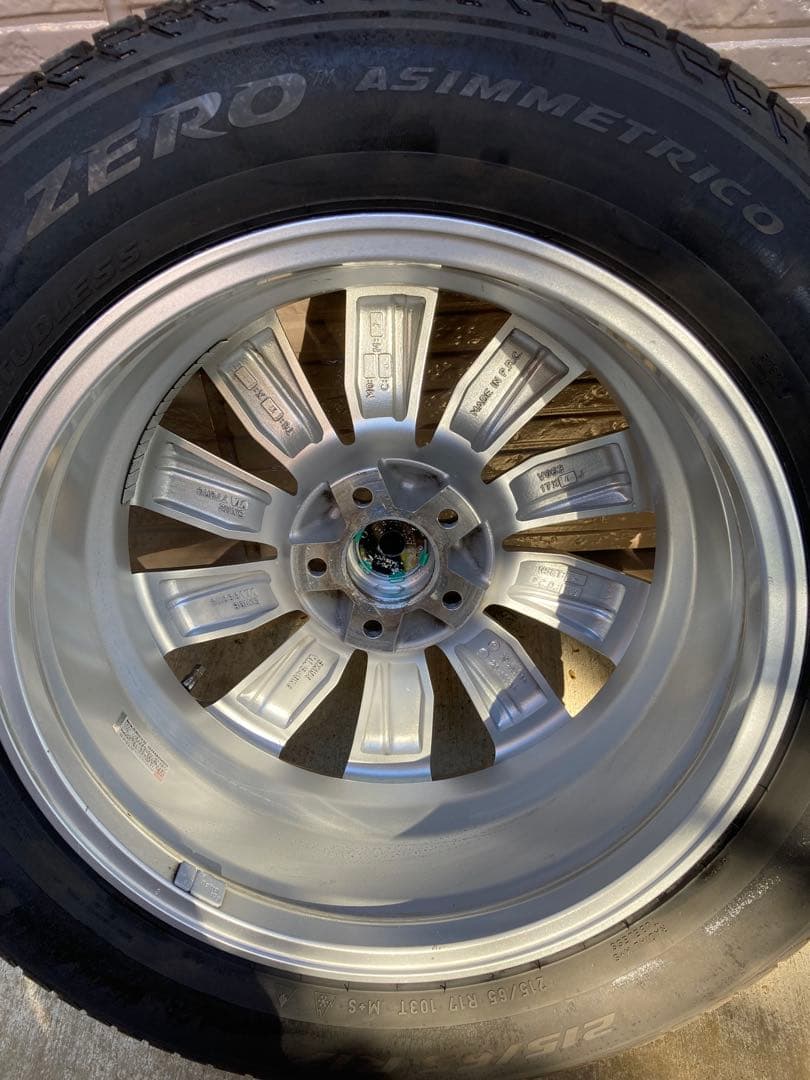 【2023年製バリ溝】スタッドレス シトロエンC5エアクロス プジョー 5008