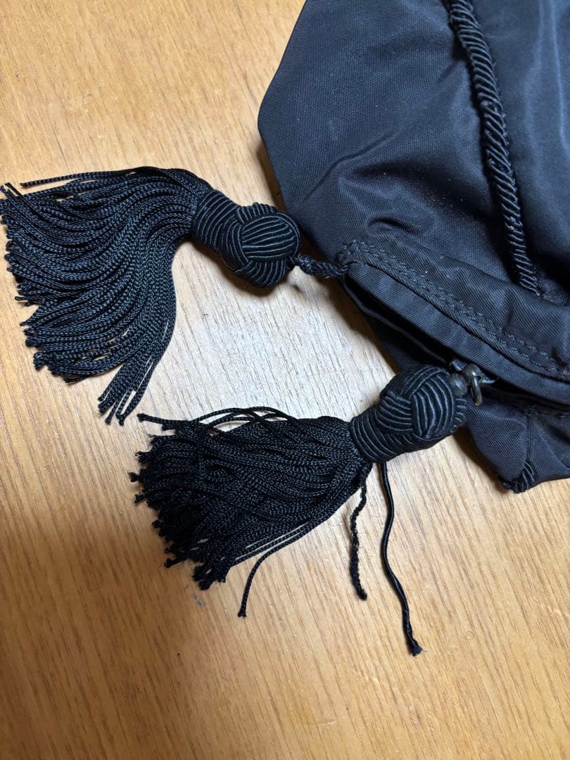 プラダ PRADA ナイロントートバッグ ビーズ 黒 タッセル