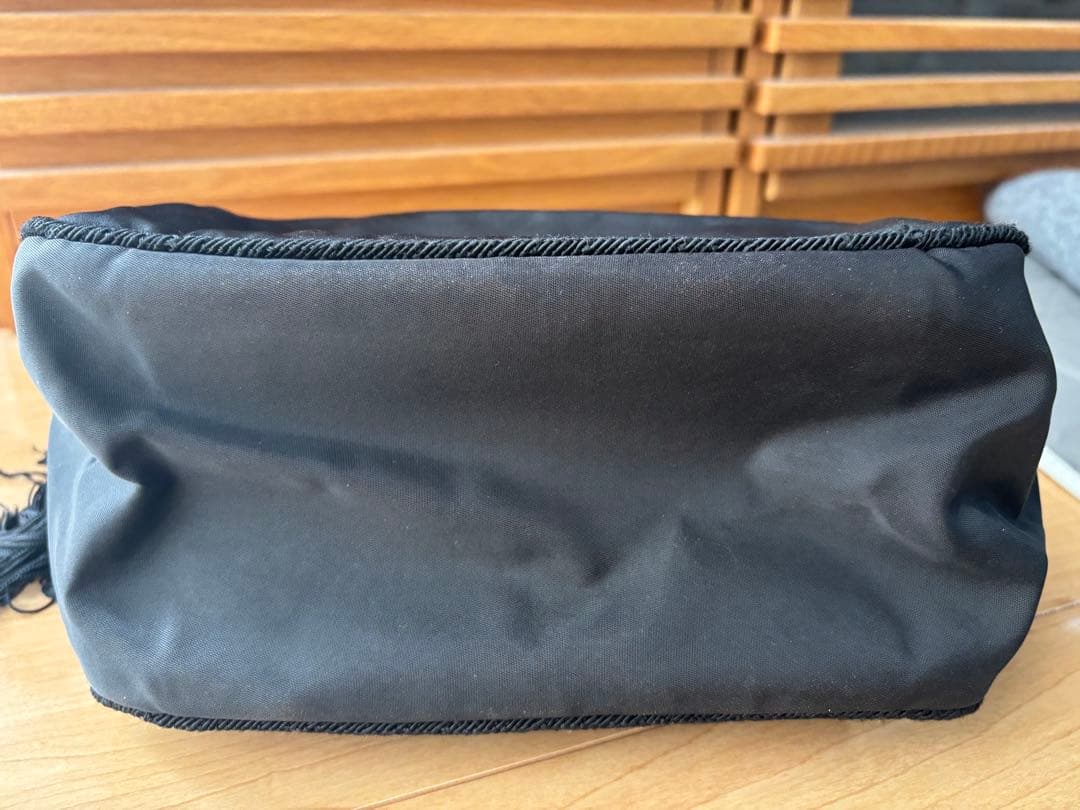 プラダ PRADA ナイロントートバッグ ビーズ 黒 タッセル