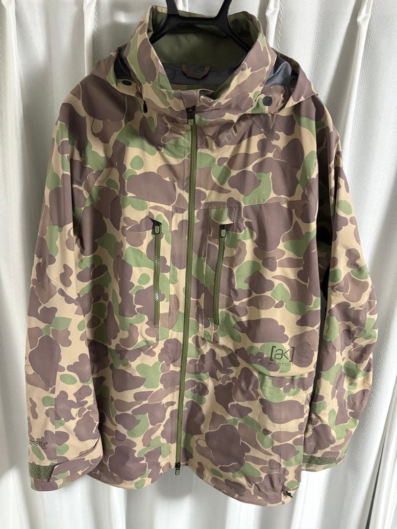 BURTON AK HOVER GORE-TEX PRO カモフラ M