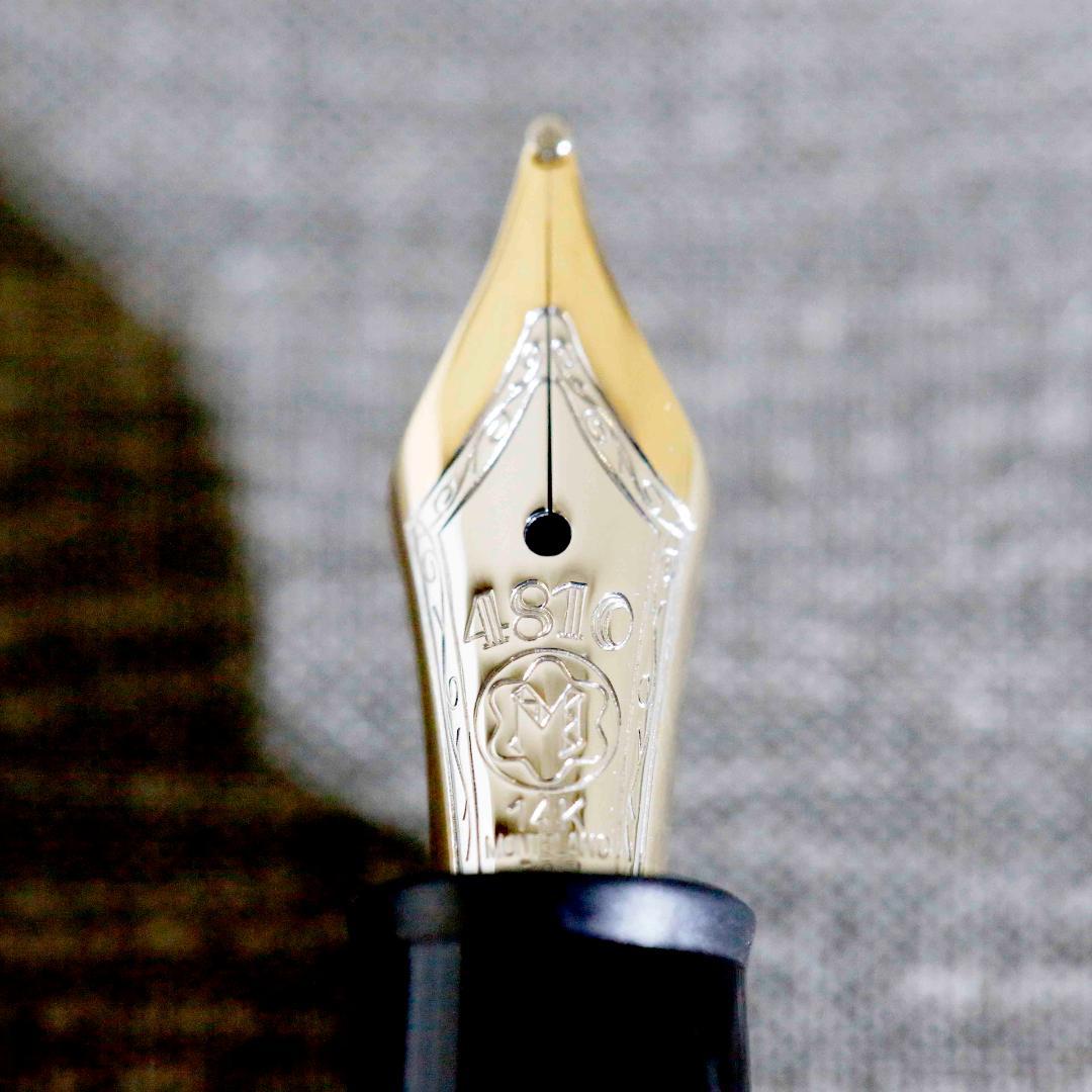 【極美品】モンブラン 万年筆 １４５ プラチナライン マイスターシュテュック