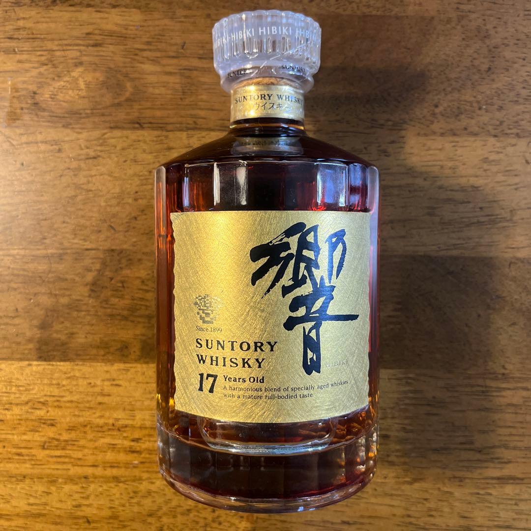 サントリー 響　17年　ゴールドラベル　750ml