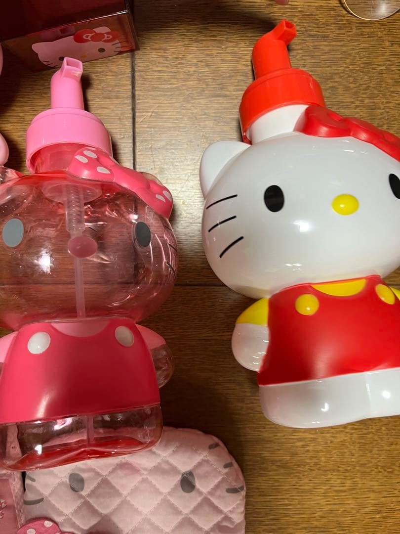 キティ　レトロ　小物入れ　マスキング　ゴミ箱　ミトン　ポンプボトル　収納