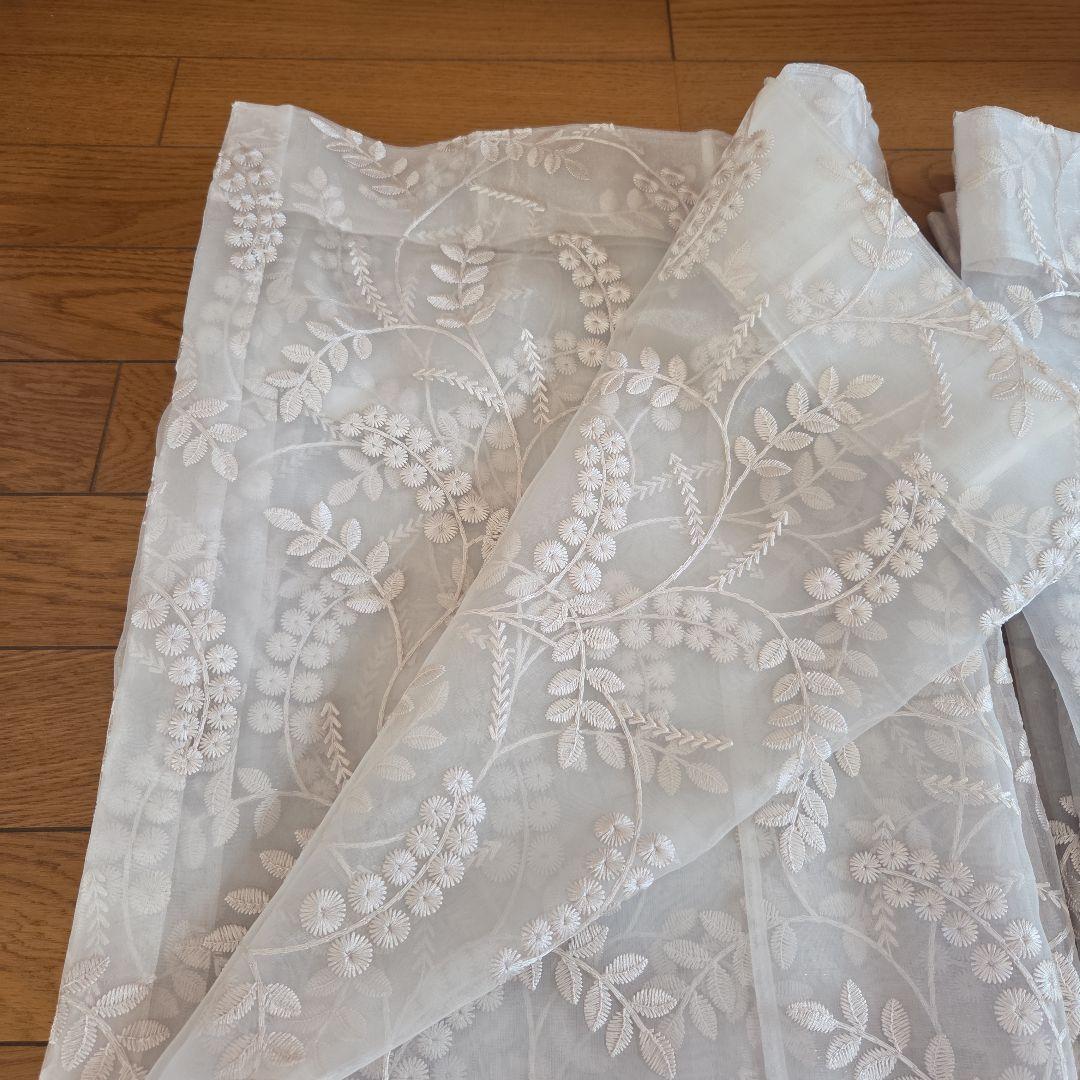 マナトレーディング・オーダーレースカーテン