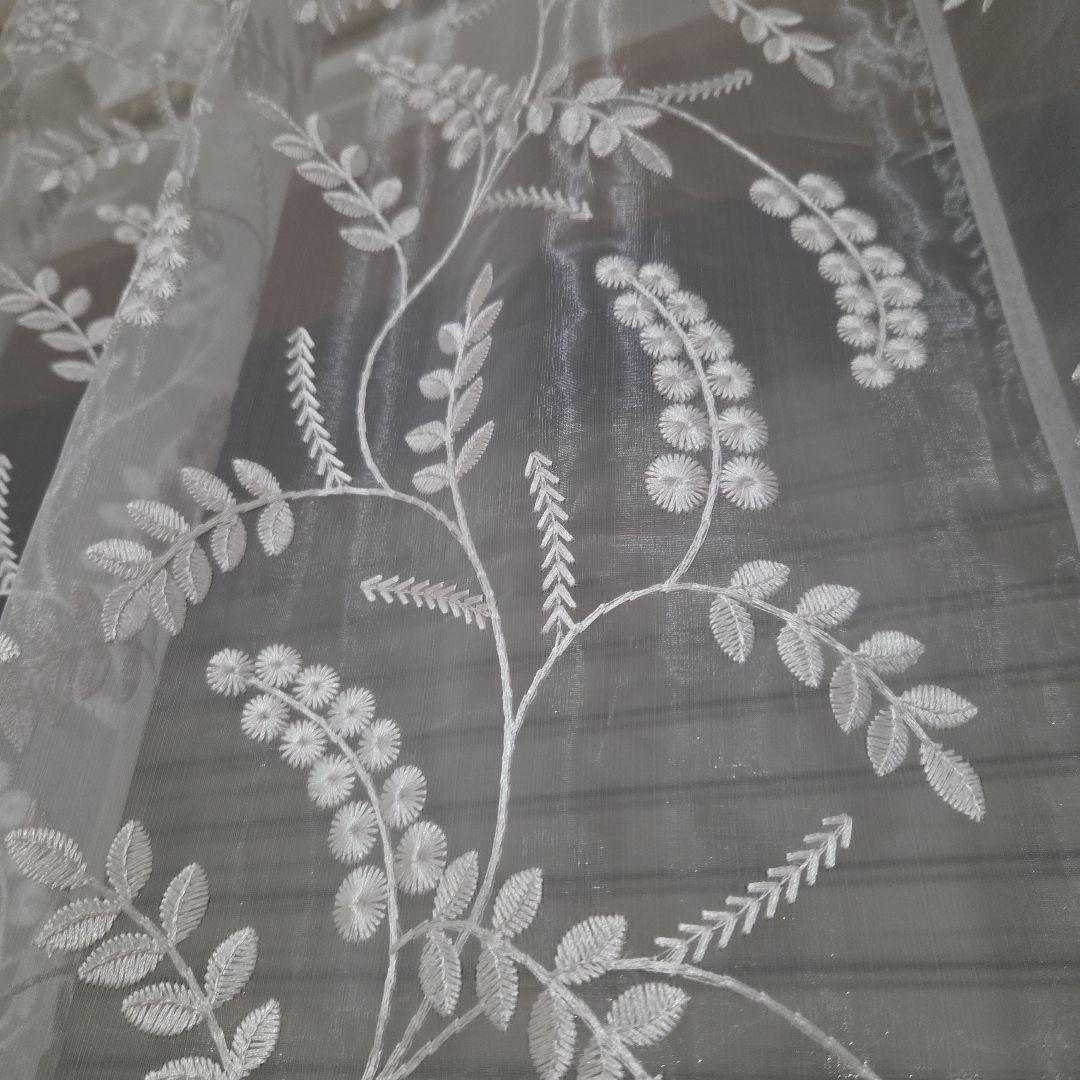 マナトレーディング・オーダーレースカーテン