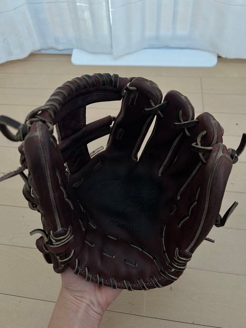 ミズノプロ 硬式 内野手用グローブ 12月31日24時まで年末限定値下げ