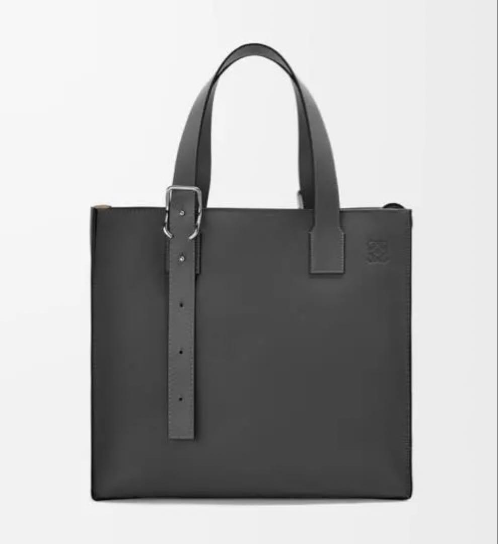 LOEWE ロエベ　バックルジップトート
