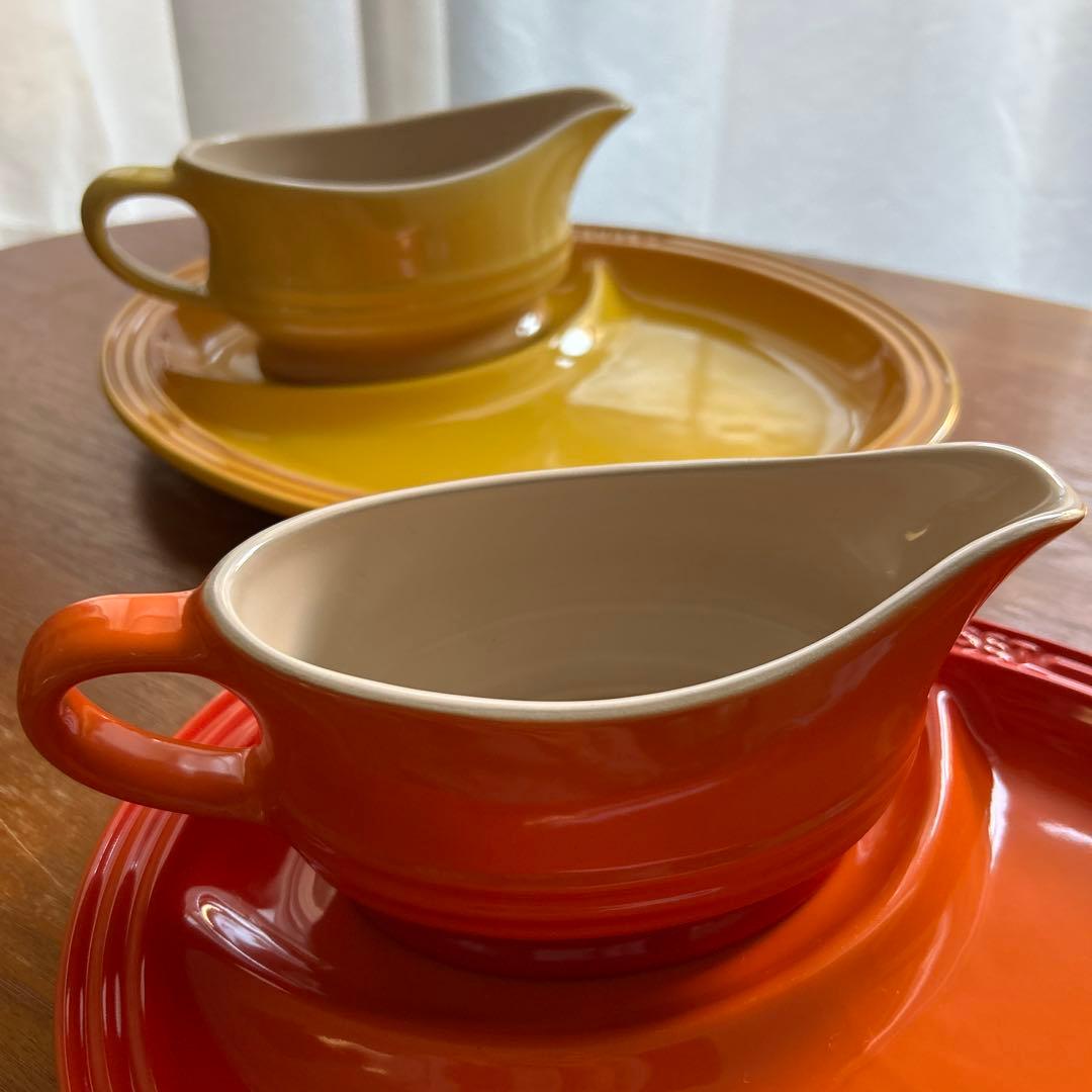 【未使用】ルクルーゼ グレービーボート　マルチオーバルプレート　4点