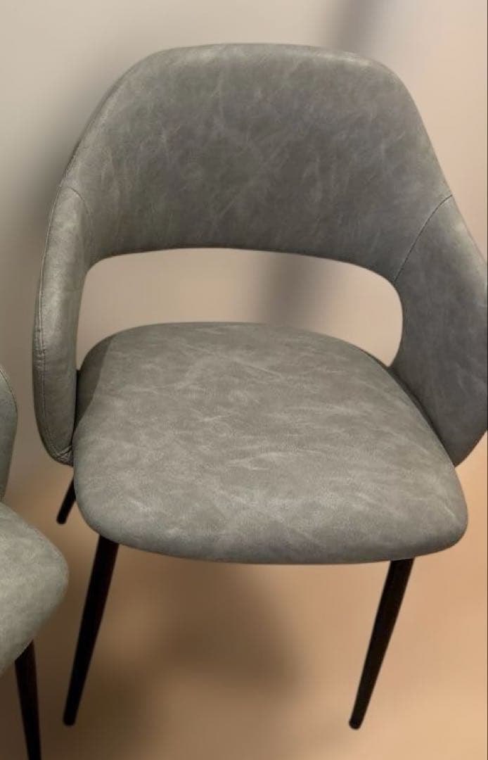 グレー アーム付きダイニングチェア
