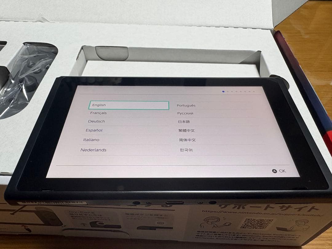 美品★Nintendo Switch 本体 ＋ 付属品