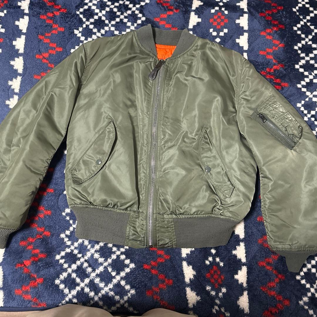 ALPHA INDUSTRIES MA-1 フライトジャケット