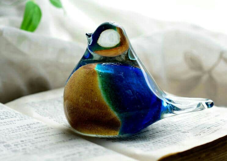 リビング書斎机装飾置物、水晶ガラス恋鳥1対