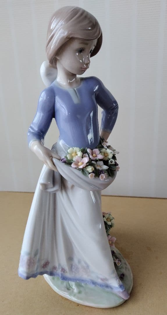 リヤドロ　置物　人形　約24センチ