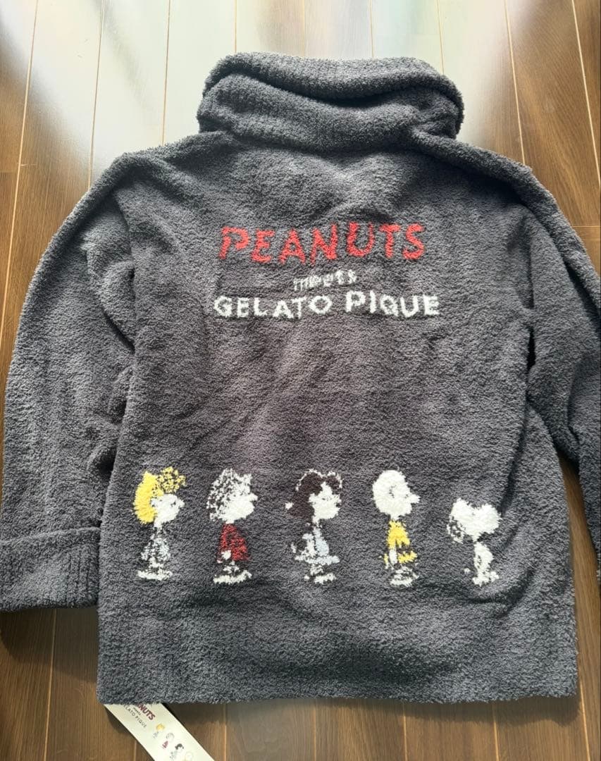 PEANUTS ×GELATO PIQUEカーディガンジェラートピケ　スヌーピー