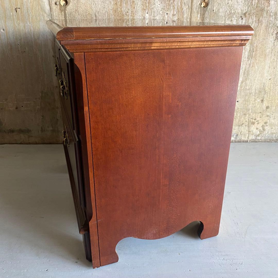 Thomasville ナイトテーブル　サイドテーブル　アメリカ　ヴィンテージ