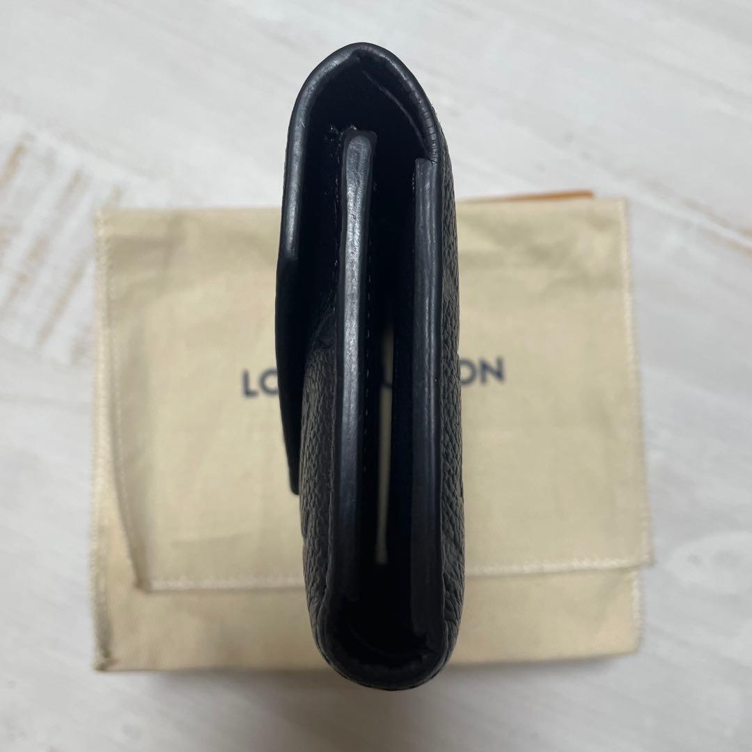 良品　ルイヴィトン アンプラント ポルトフォイユ ヴィクトリーヌ 黒