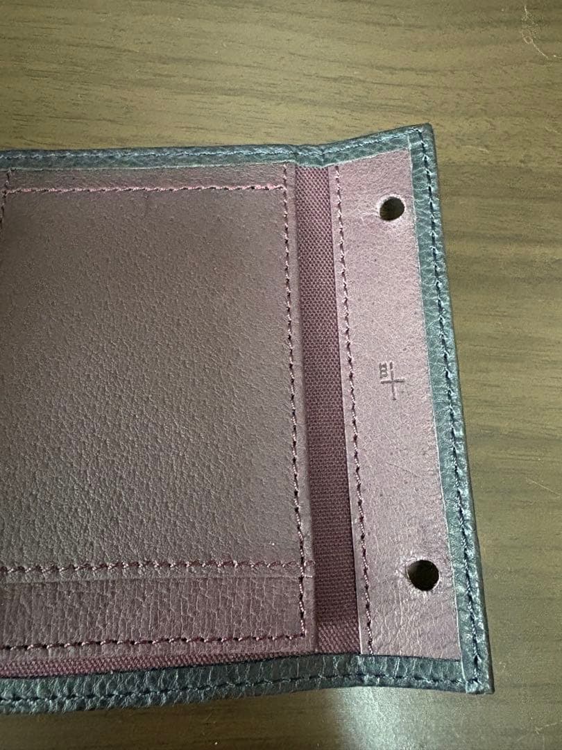 m+/ウォレット MILLEFOGLIE II P 25 ネイビー