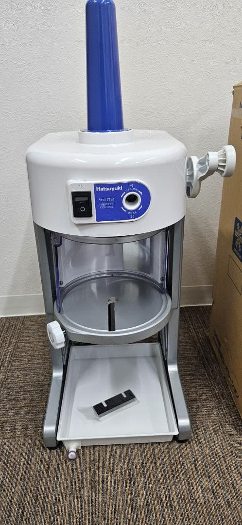 Hatsuyuki 電動式ブロックアイススライサー HB31082