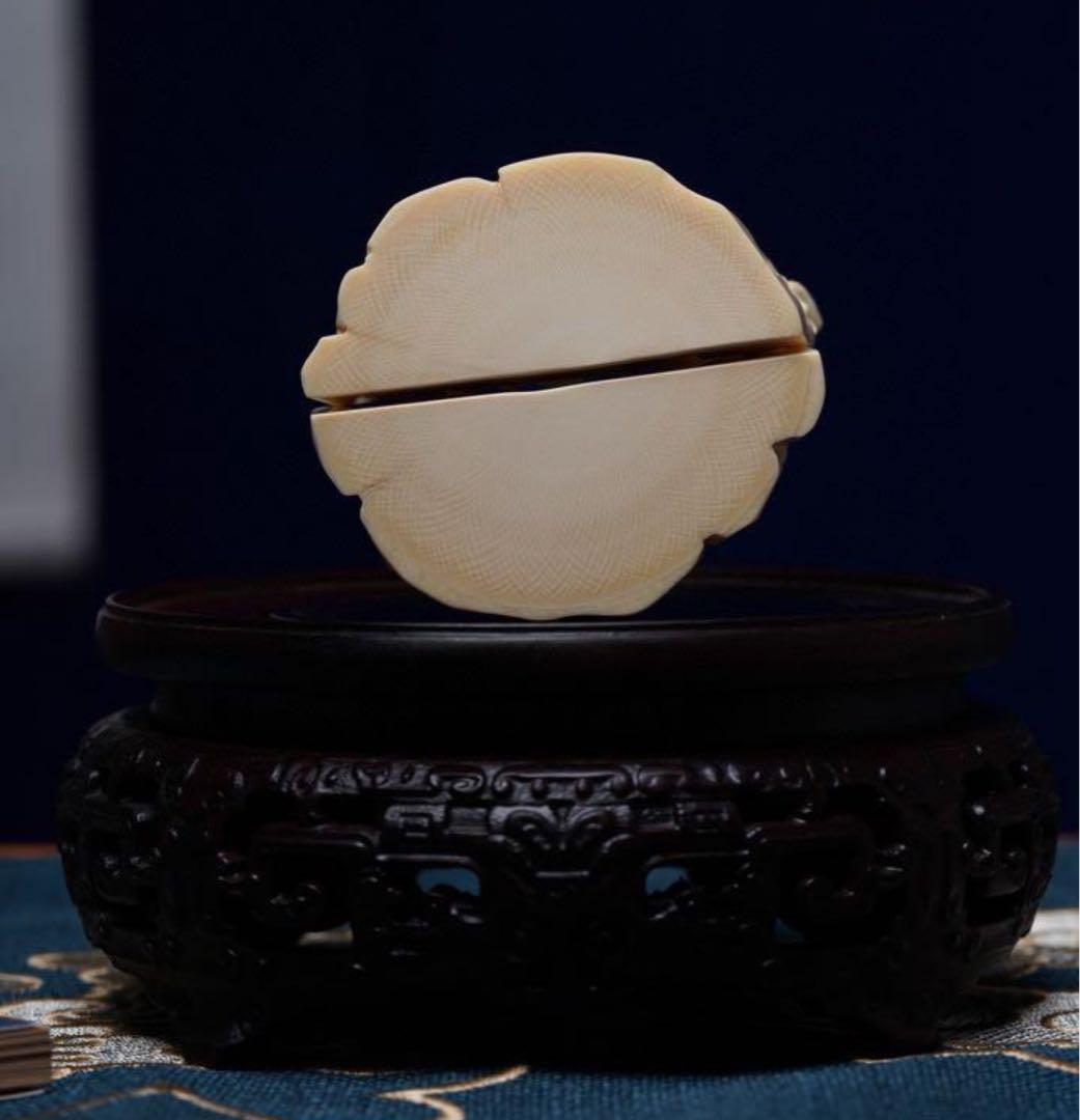 天然マンモス牙精巧な手作り彫刻貔貅 置物