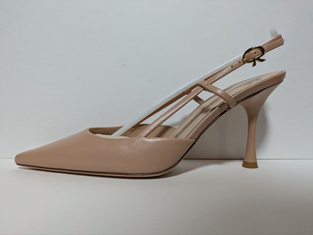 ジャンヴィト・ロッシ　Gianvito Rossi バックストラップパンプス