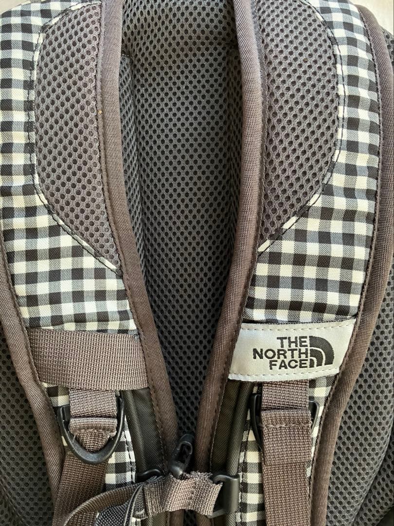 ノースフェイス　リュック　バックパック　ギンガムチェック　レディース