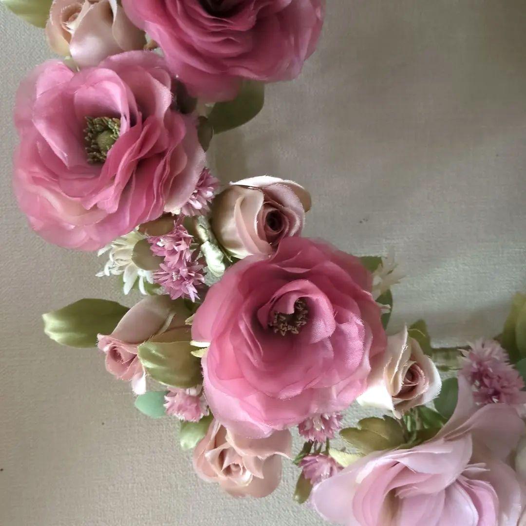 ピンクの布花リース 直径約30cm