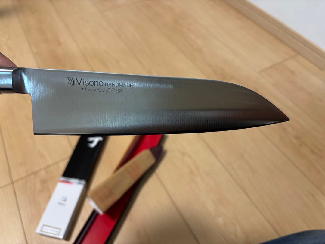ミソノモリブデン鋼三徳包丁180mm