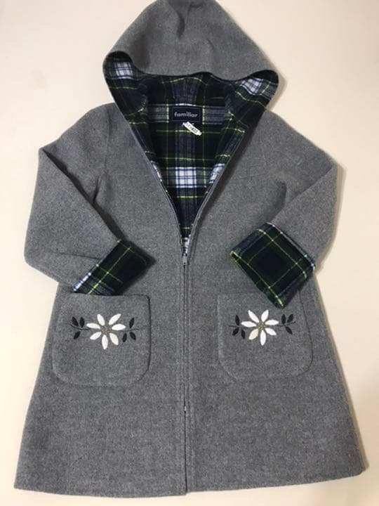 familiar ロング コート　140cm リバーシブル お花モチーフ