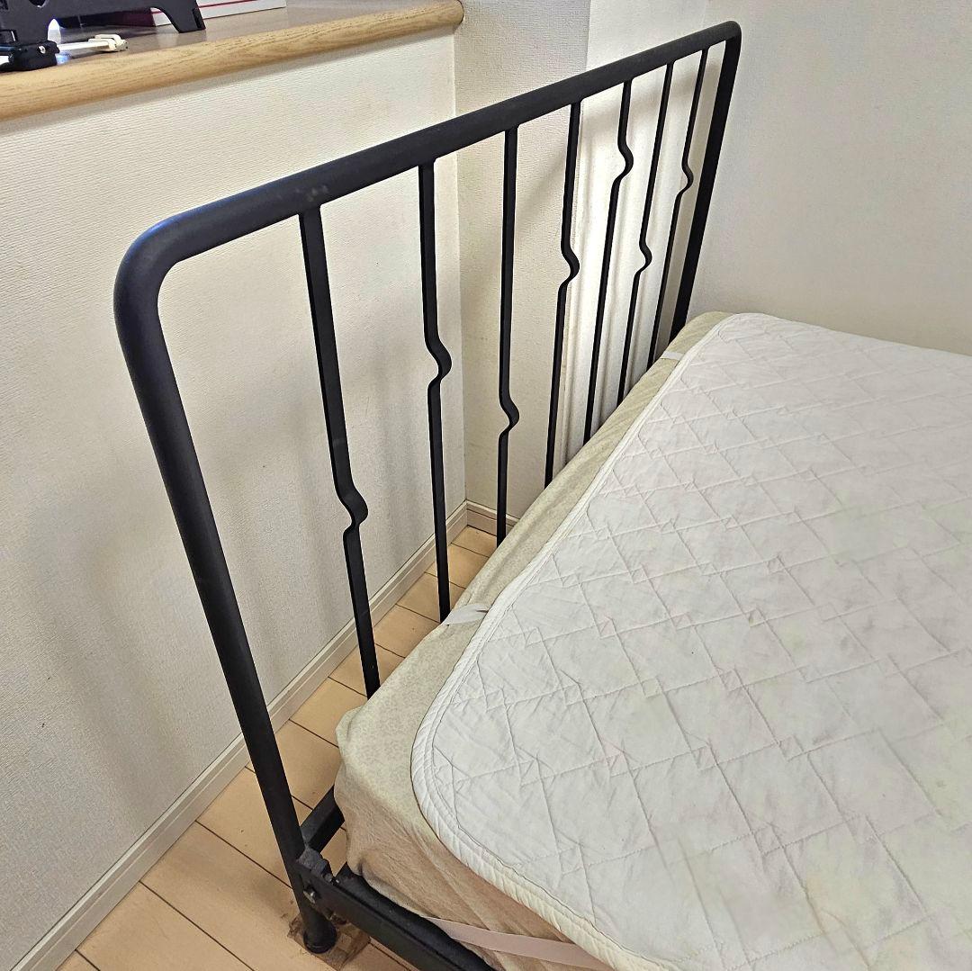 【レア】アイアン製ベッドフレーム セミダブル