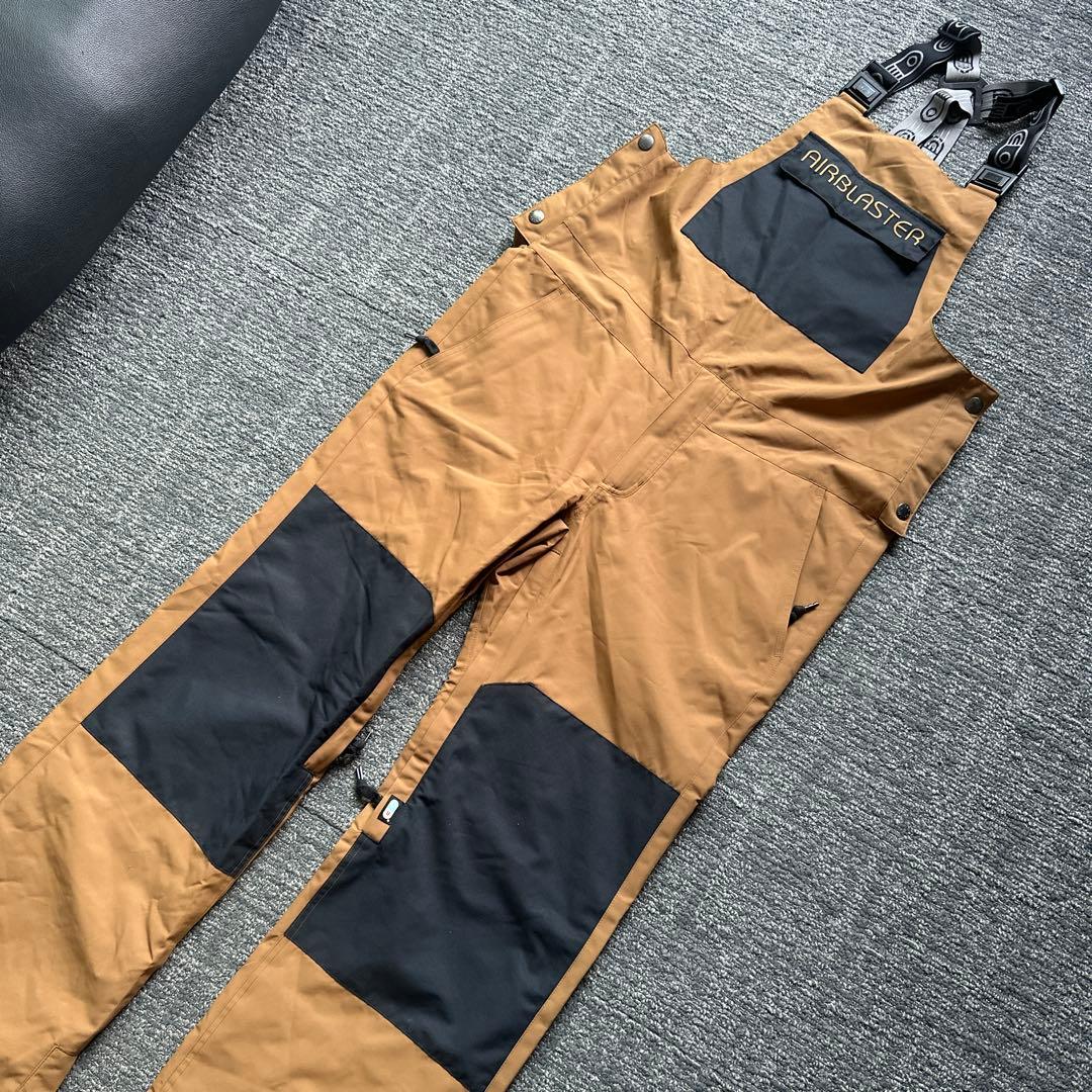 美品　AIRBLASTER エアブラスター Freedom Bib M