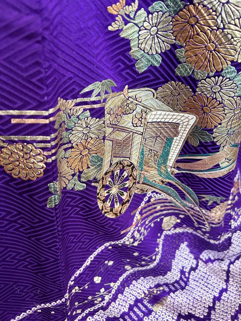 お値下げ正絹 振袖 紫 総絞り 金彩 御所車 桜 古典 トールサイズ