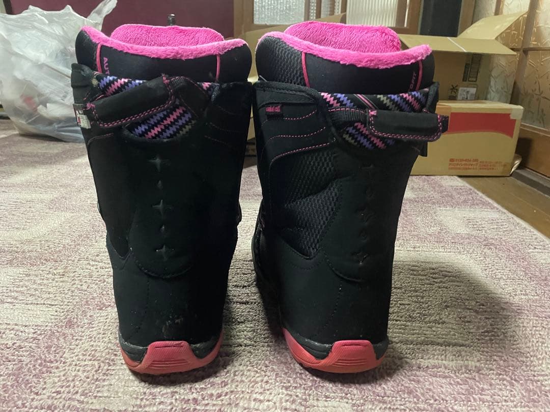 HEADスノーボード3点セット ホワイト/ブラック/ピンク