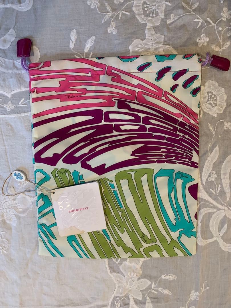 #pucci ポーチ　ケース　袋　タグ付き新品