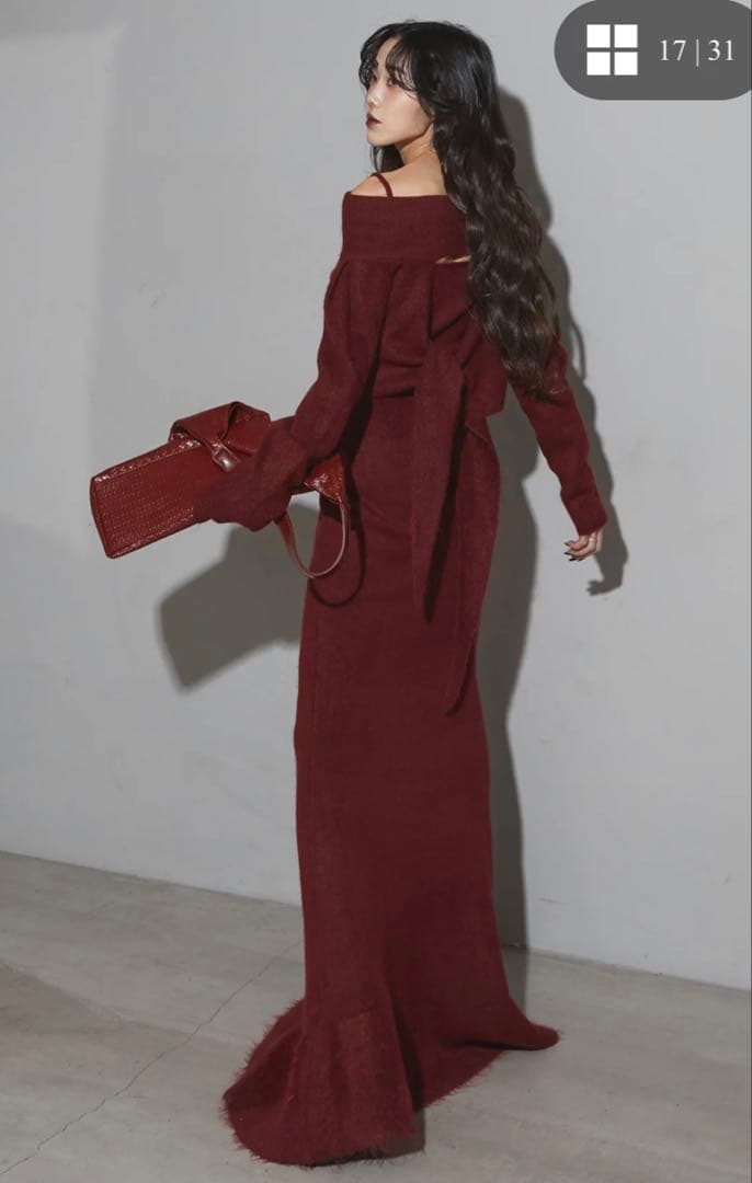 バーガンディ オフショルダー ワンピース