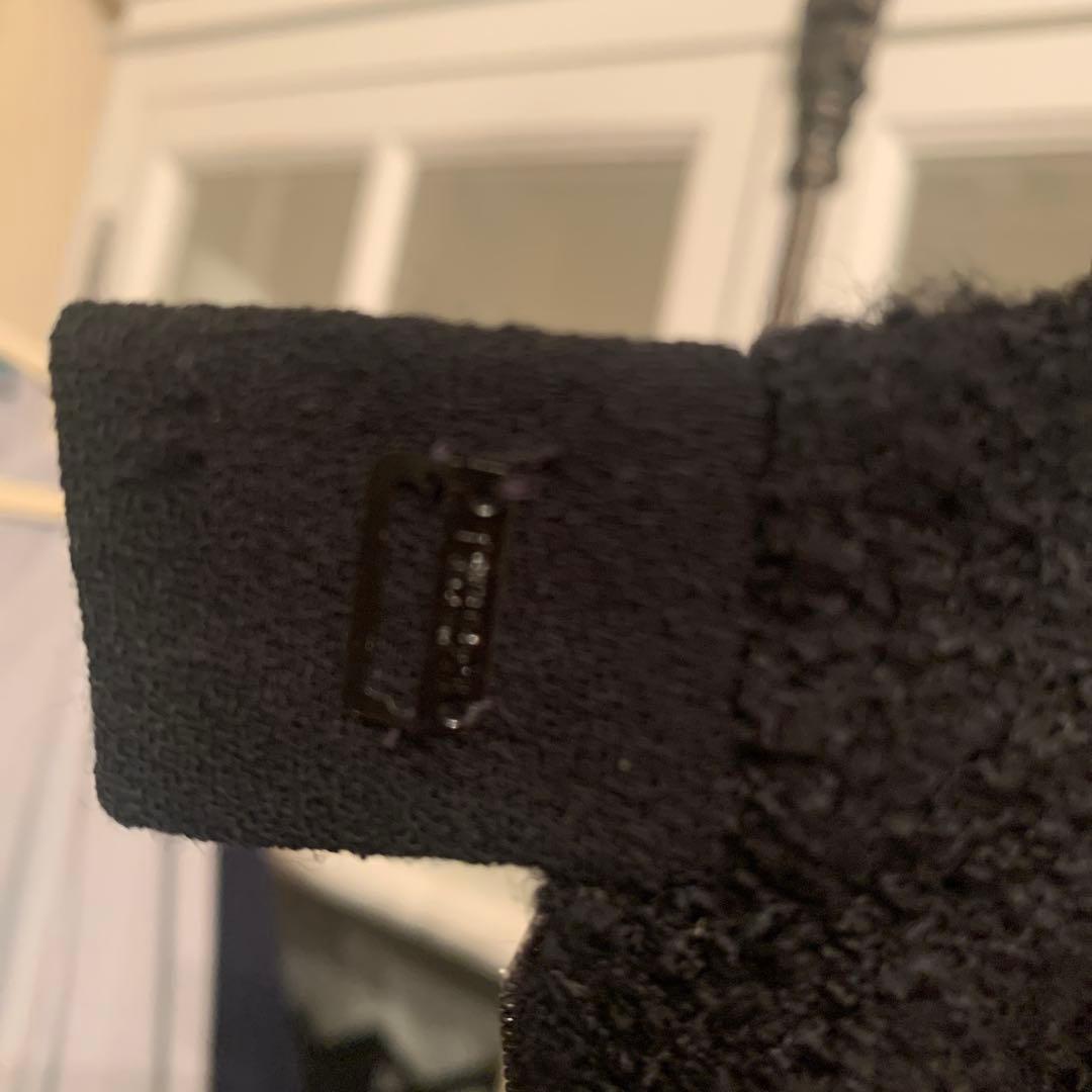 シャネル　CHANEL 黒 ボタン付きタイトスカート　44