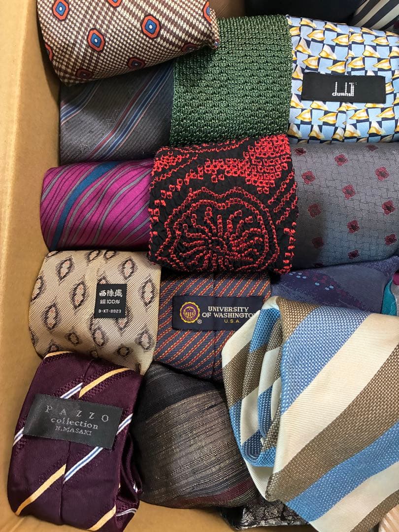 32本セット ネクタイ 多様なデザイン　ブランドネクタイ含む