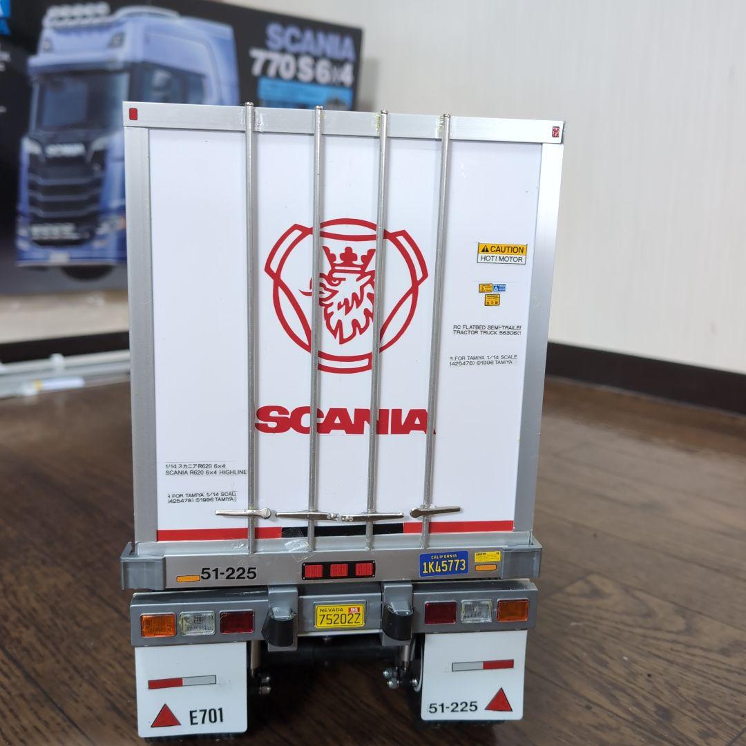 タミヤ1/14スカニア770S6x4のダブルストレーラーです
