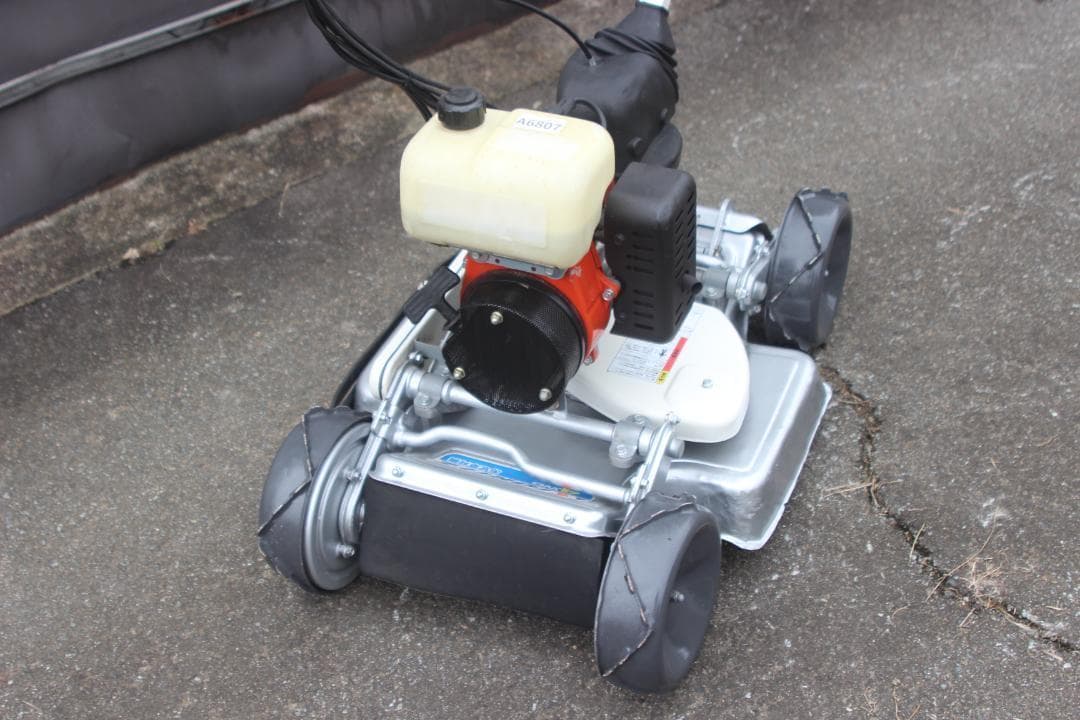 草刈機　オーレック　スパイダーモアー　AZ850B SP850B　爪新品　４WD