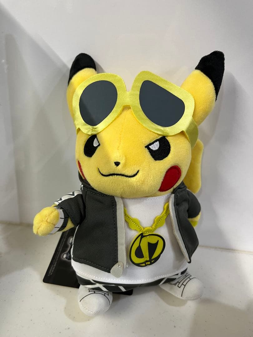 ポケモンセンター ピカチュウ グズマ ぬいぐるみ
