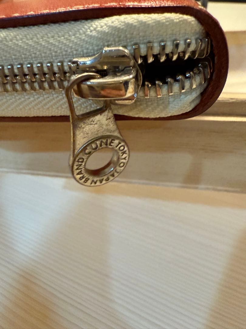 CUNE 長財布 牛革　木箱付き　ロングウォレット　財布　キューン