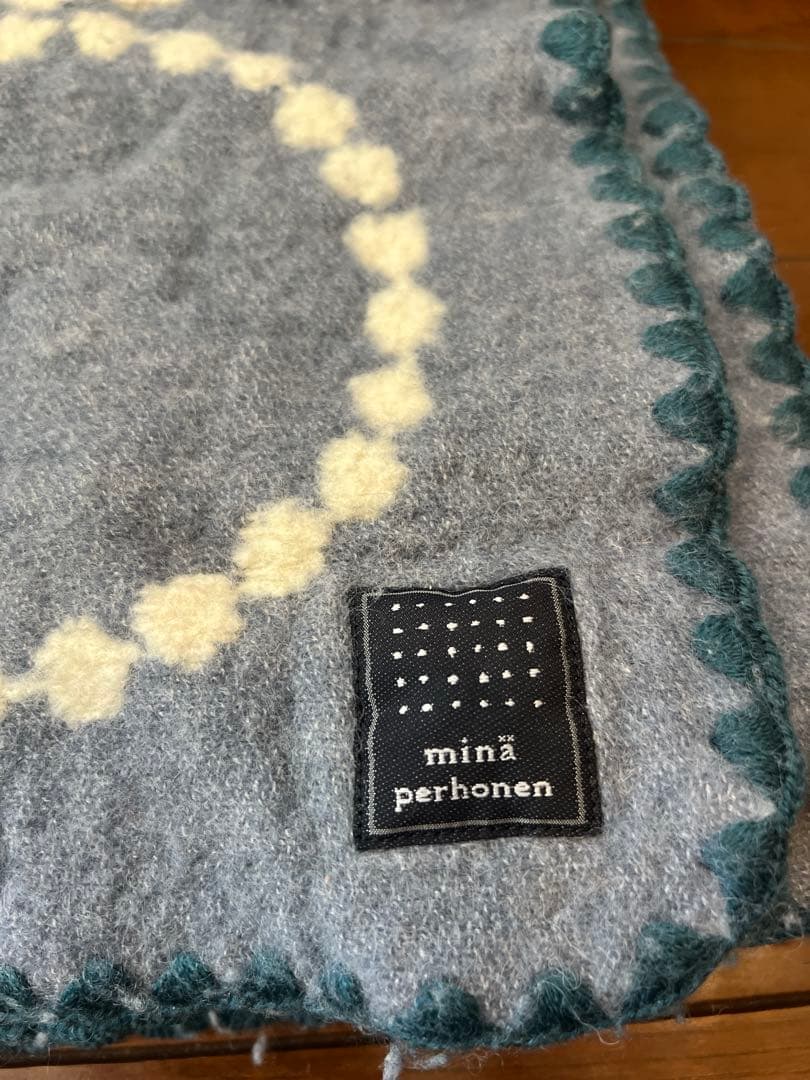 minä perhonen（ミナ ペルホネン）ウールブランケット72.5✖️105