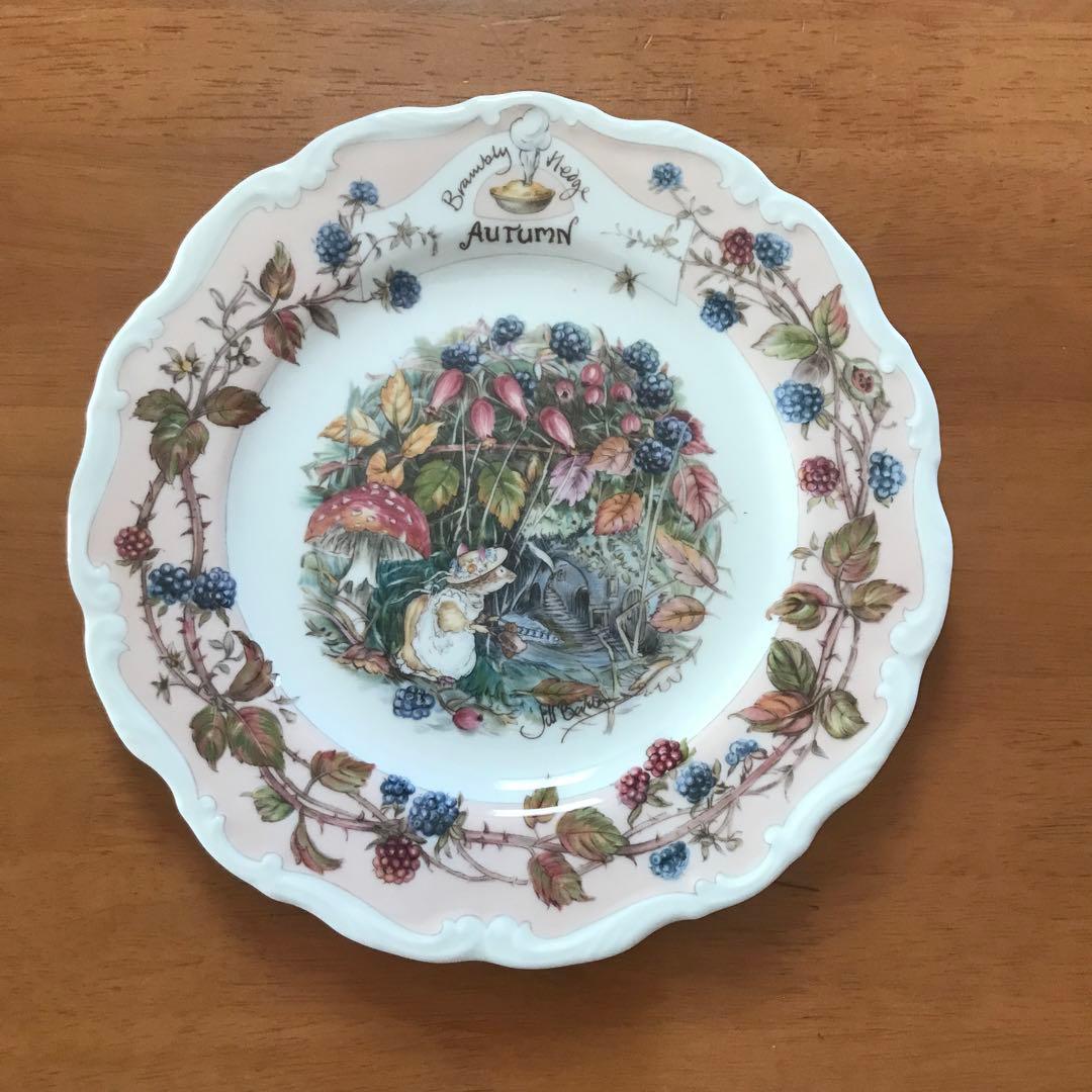 ロイヤルドルトン ブランブリーヘッジ フォーシーズン プレート 4枚セット