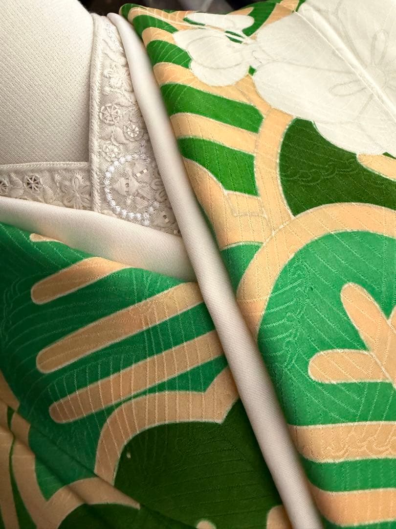 振袖フルセット グリーン×白×クリームイエロー×ゴールド 金駒刺繍