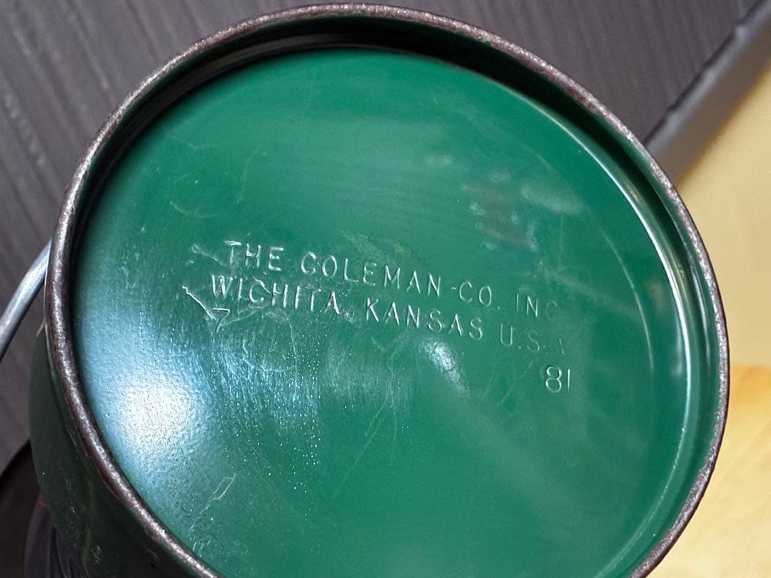 メンテ済》コールマン【'81年07月製200A700 ランタン（グリーン）】